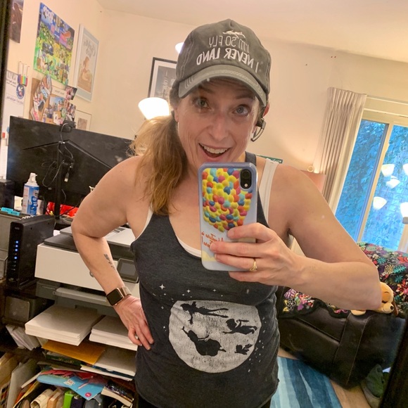 Meet your Posher, Becca - Picture 2 of 8